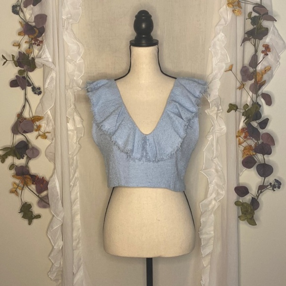 Zara Light Blue Textured Fringe V-Neck Crop Top Size Medium‎